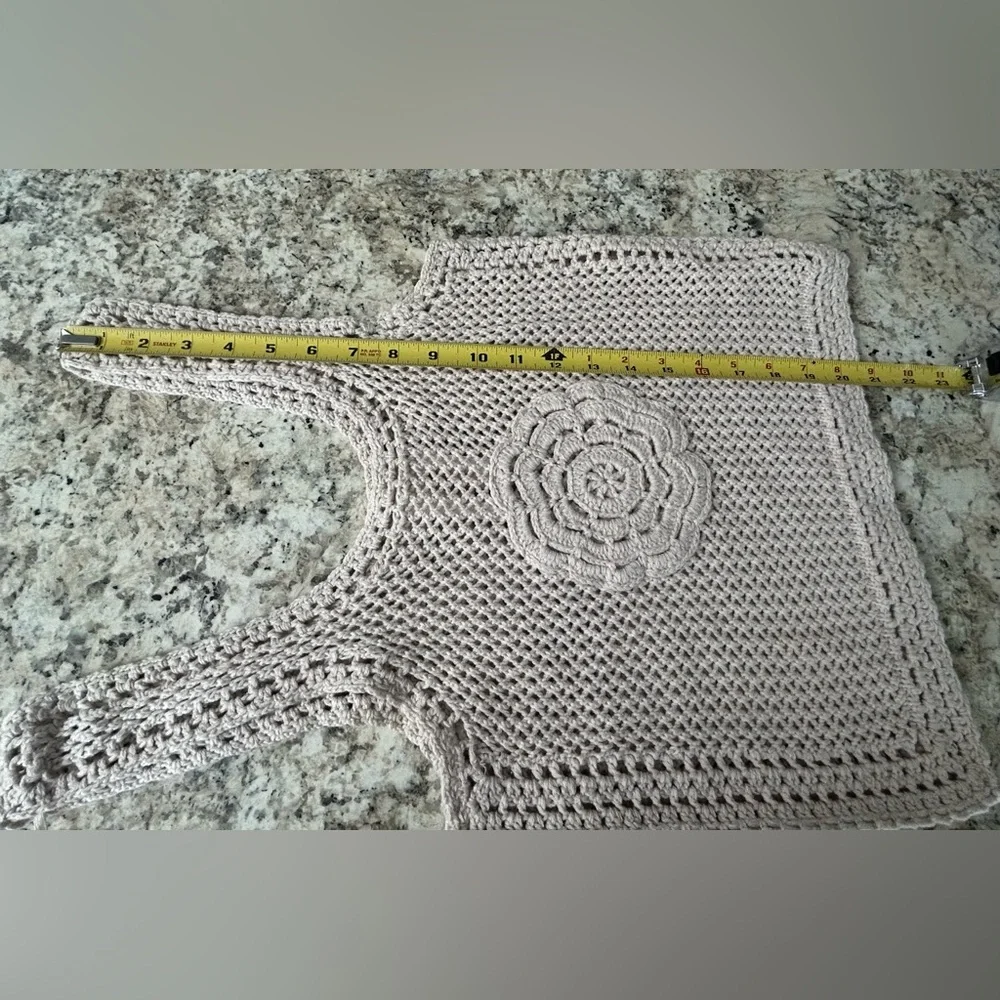NWT Jessica Simpson Crochet Knit Cream Beige Boho Tank Flower Detail Size XS - Picture 9 of 9